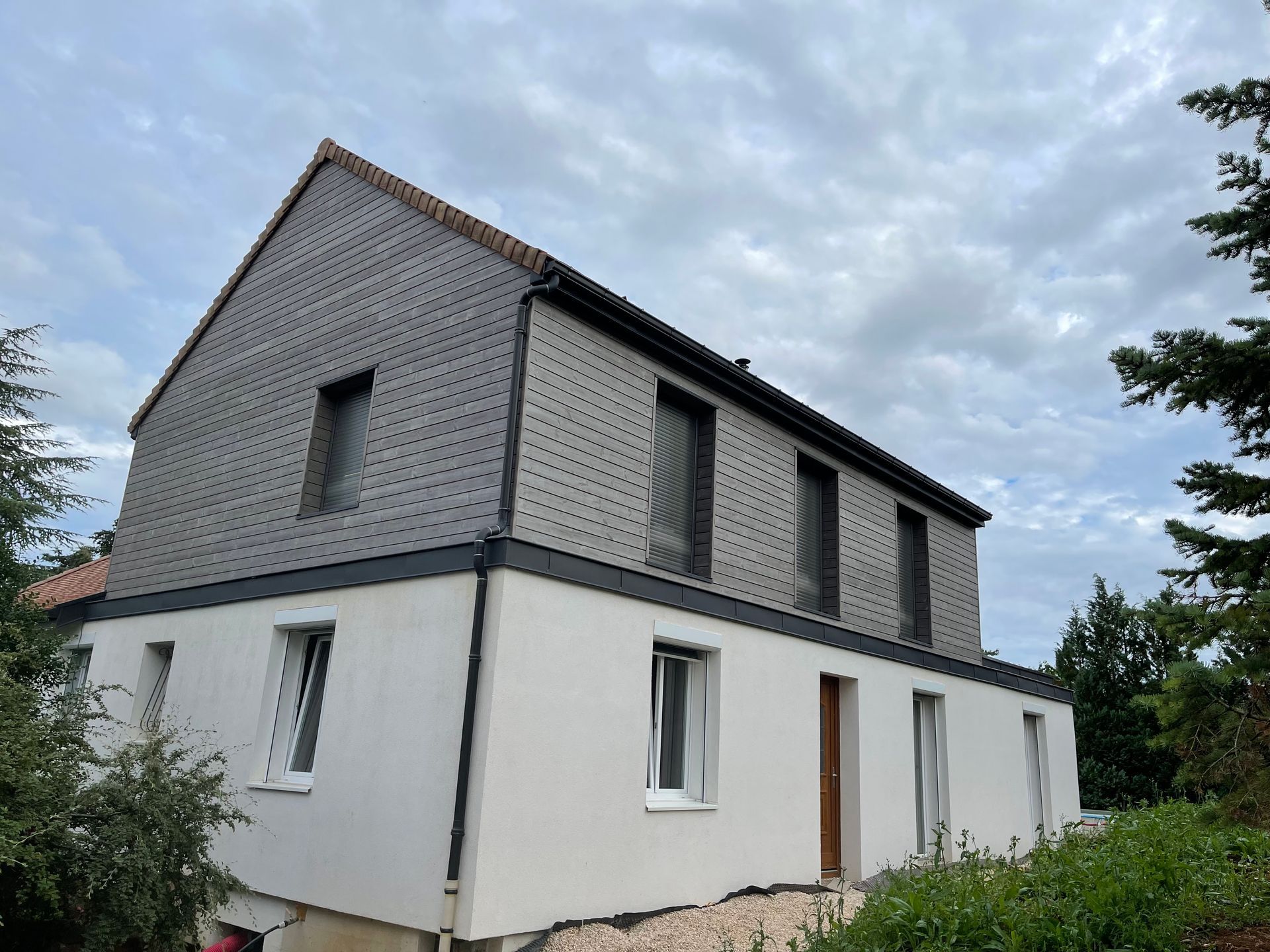 Maison avec bardage en bois
