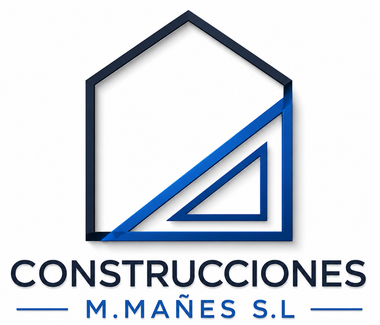 Logo de Construcciones M. Ma&ntilde;es S.L. con un techo hexagonal gris y azul