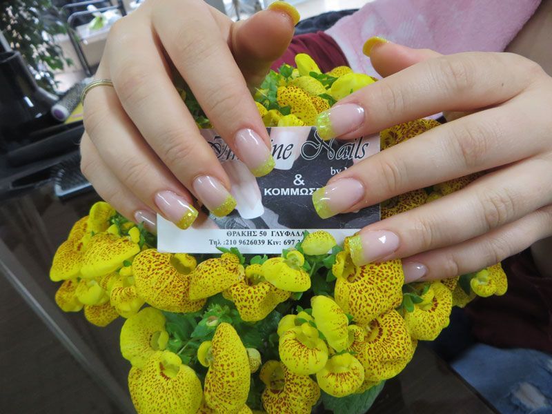 Μανικιουρ - Imagine Nails by Mira Κομμωτήριο - Μανικιούρ & Πεντικιούρ