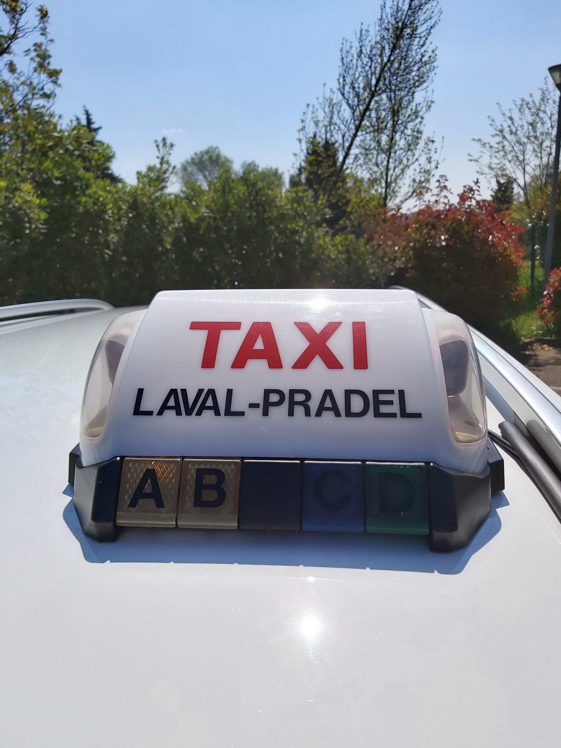 Taxi Laval-Pradel