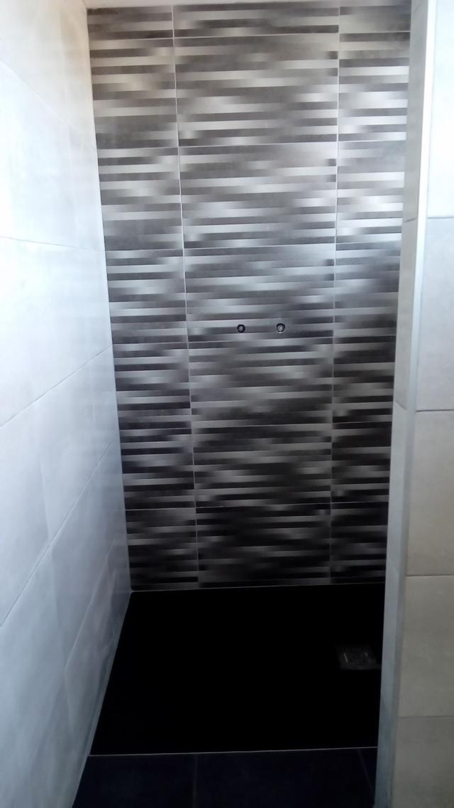 Carrelage d'une cabine de douche