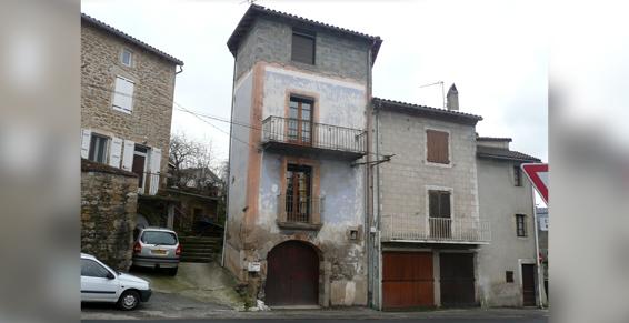 Rénovation de bâtiment avant travaux - Combettes