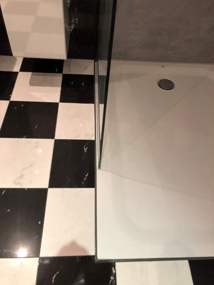 Wannen Wöhner | 0800 330 46 49 | Badewannenaustausch | Altersgerechte Badumbauten