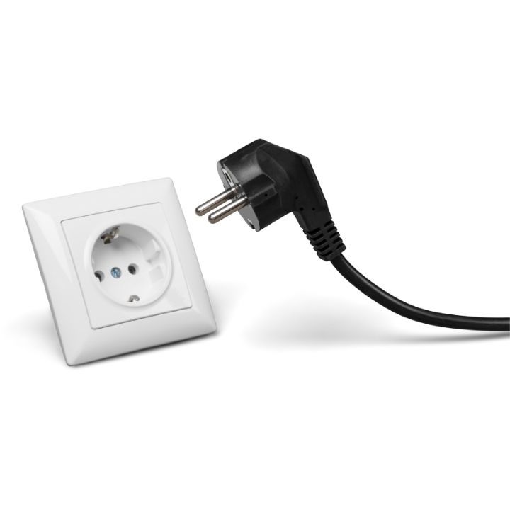 Toma de corriente blanca con un enchufe negro cerca, lo que sugiere que hay que enchufarlo.