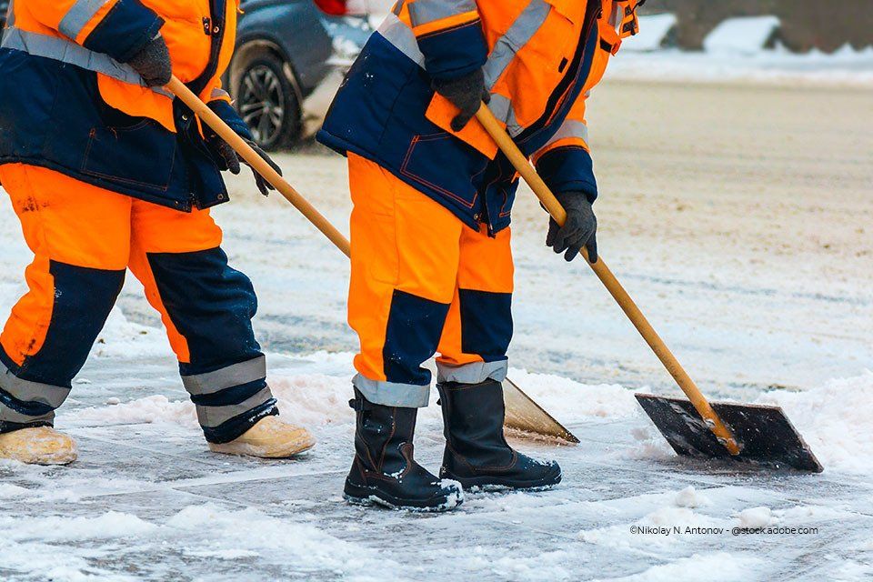 Forst- & Gartentechnik Escher GmbH – Schneeräumen
