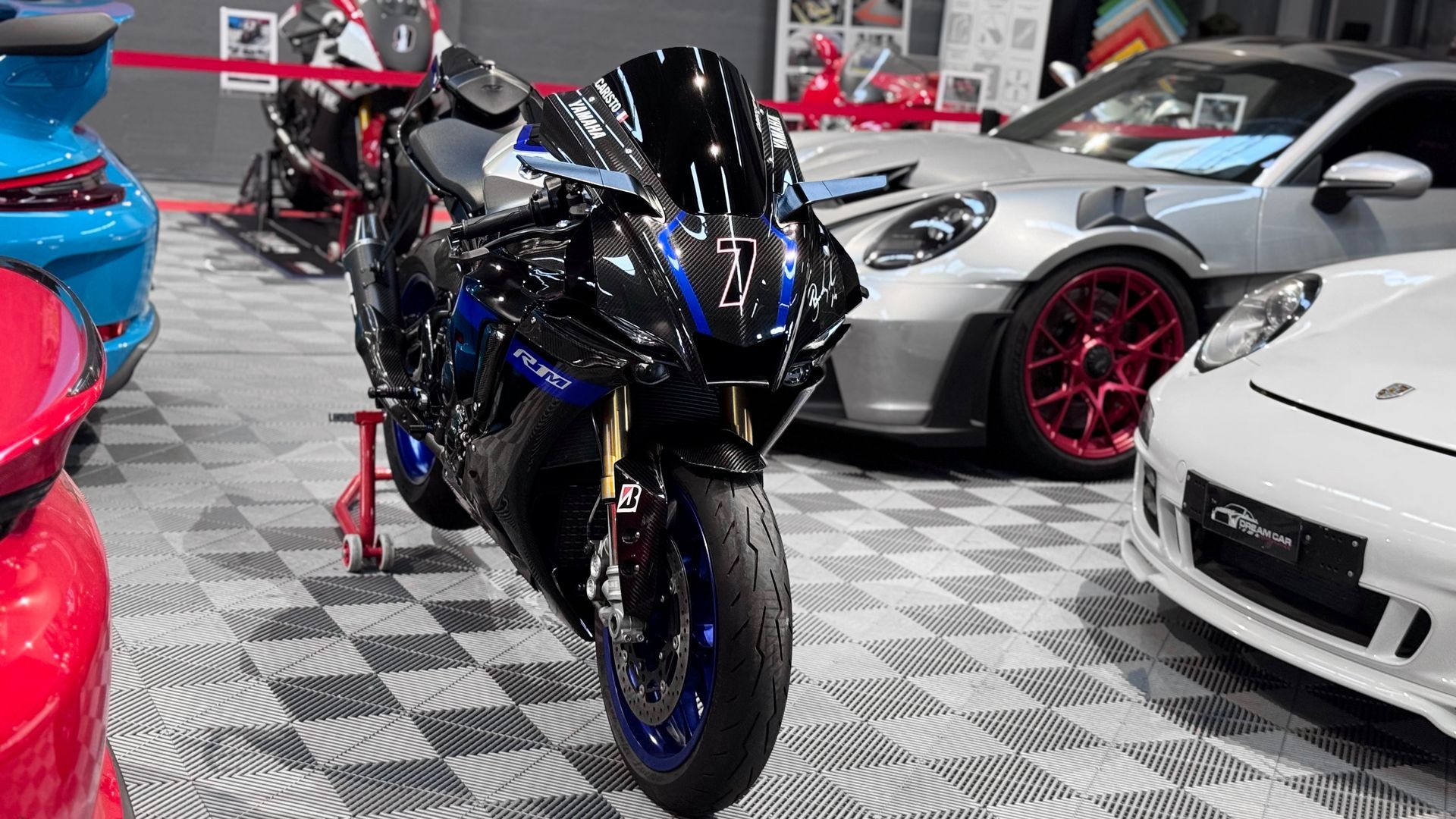 YAMAHA YZF R1M 1000 N°1450