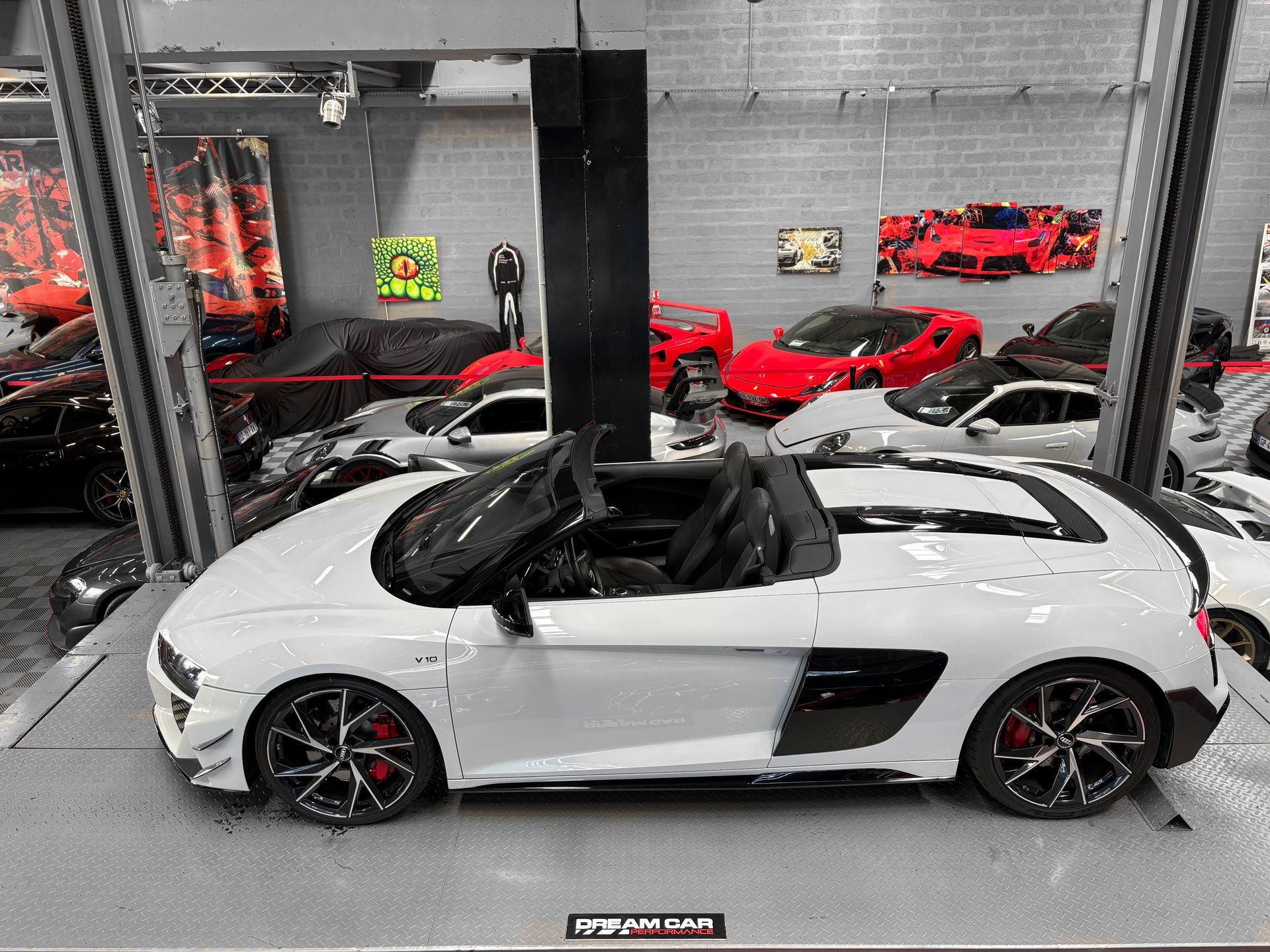 AUDI R8 V10 SPYDER RWD 540 – bang & olufsen – virtual cockpit