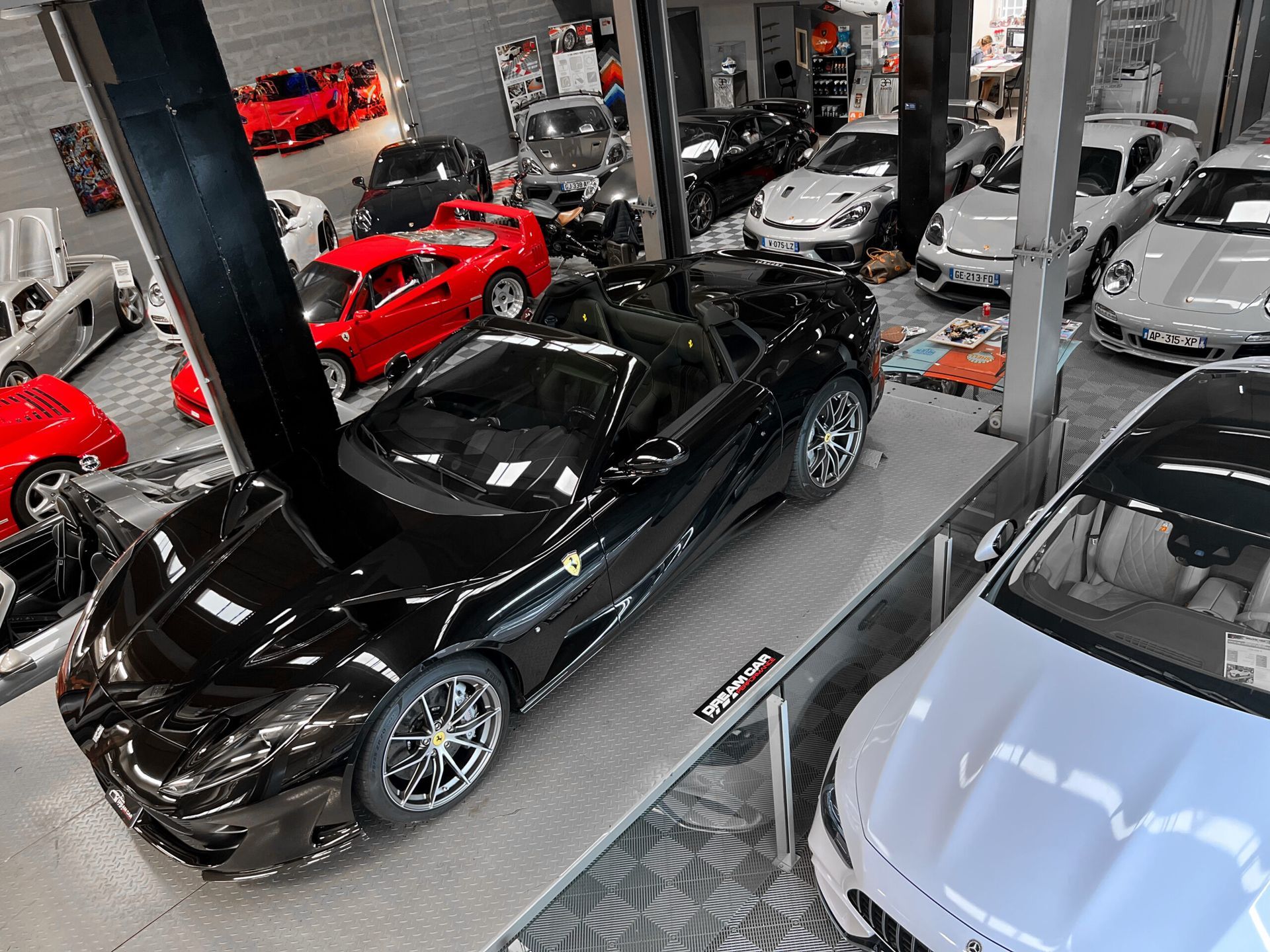 Concession automobile de luxe