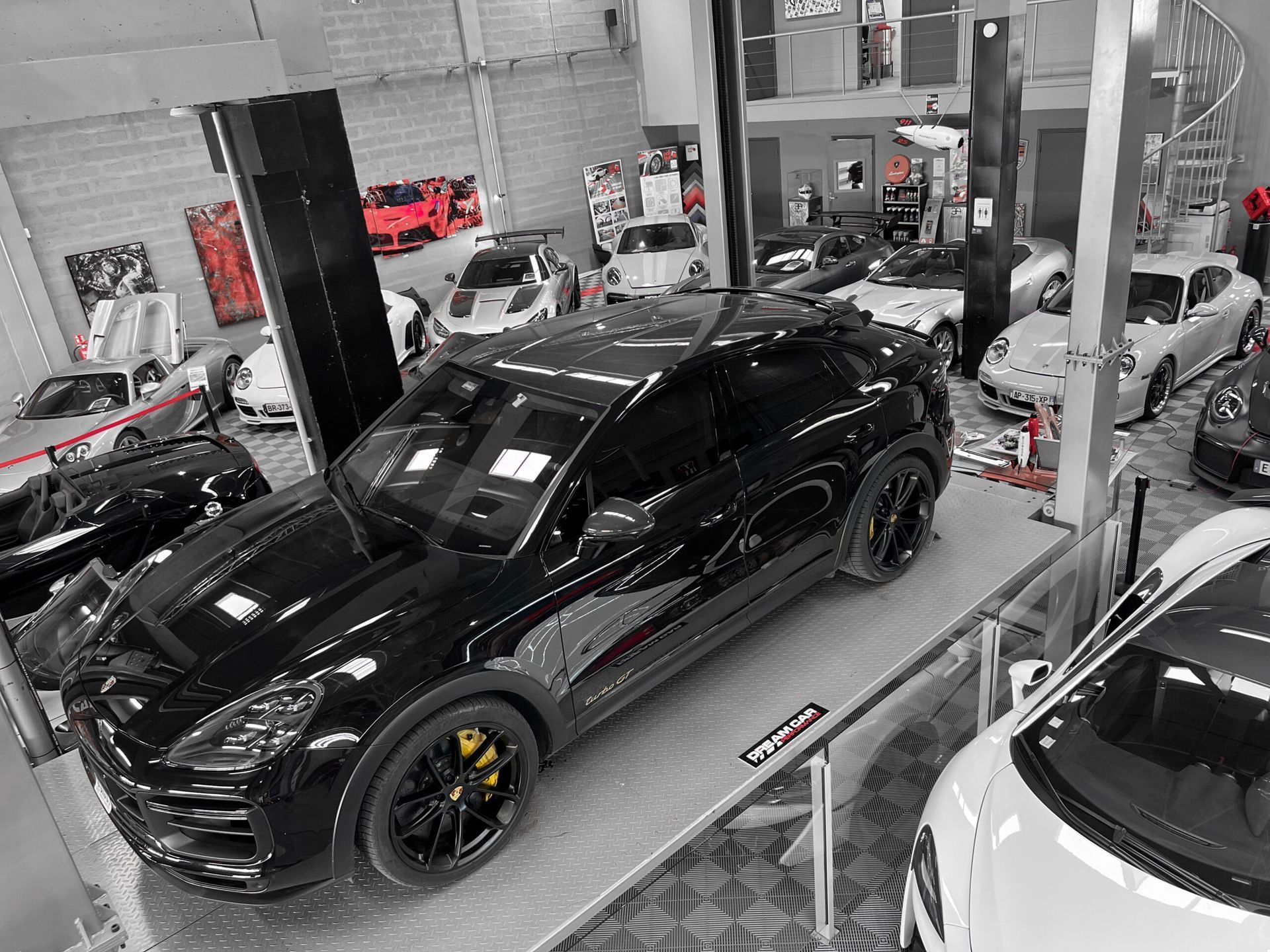 SUV noir