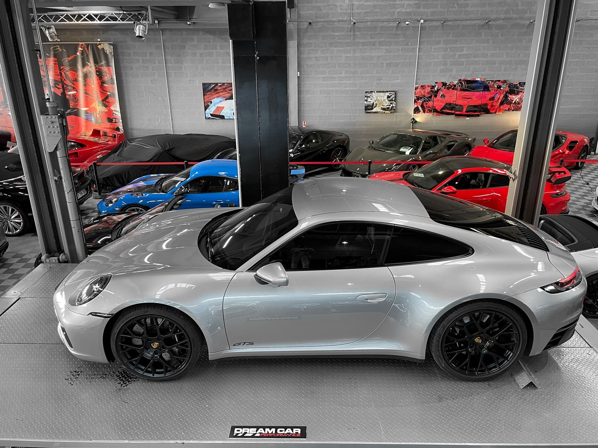 Porsche 992 Carrera GTS 480 – LIFT – BOSE – CHRONO