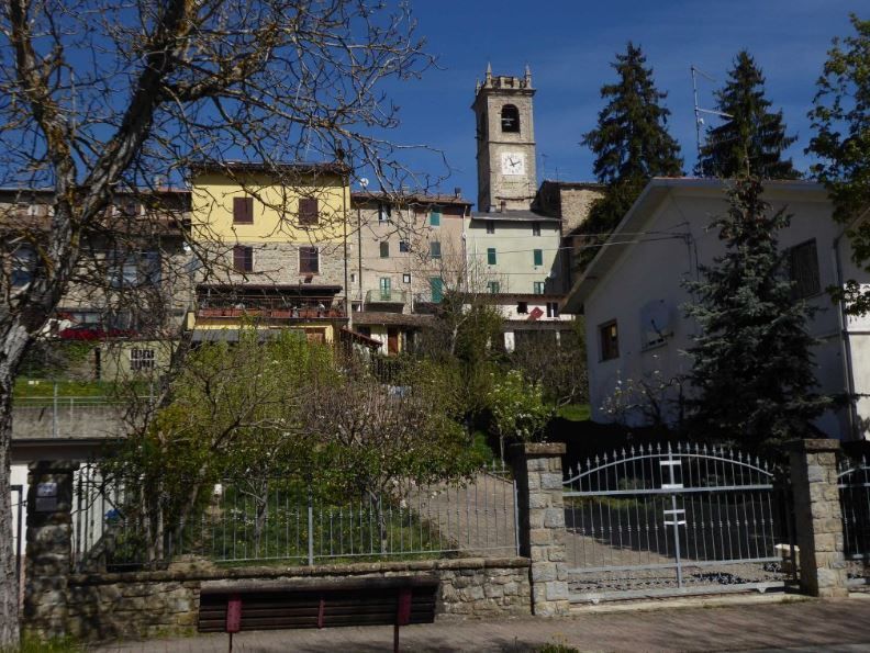 wie bewegt Frau sich in so einem Kleid ?