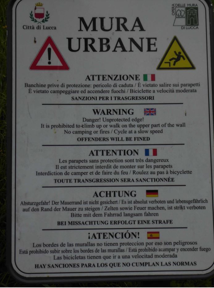 wie bewegt Frau sich in so einem Kleid ?