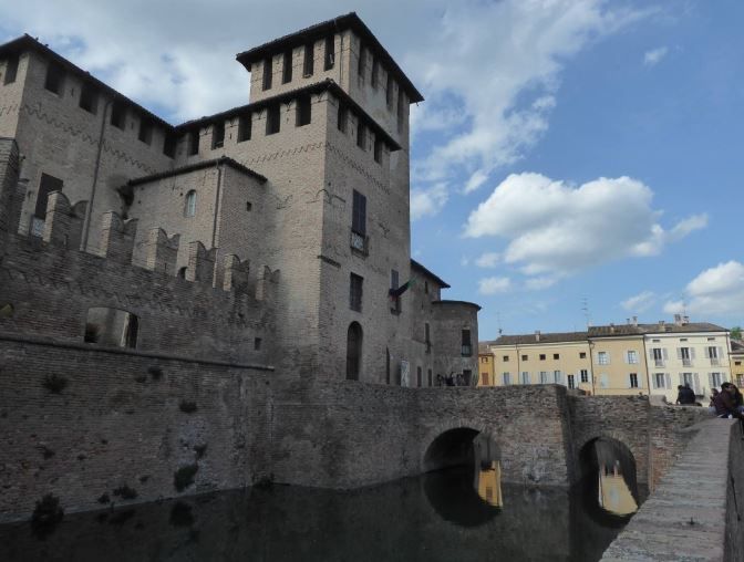 Fahrschule direkt vor dem Camper auf italienische Art
