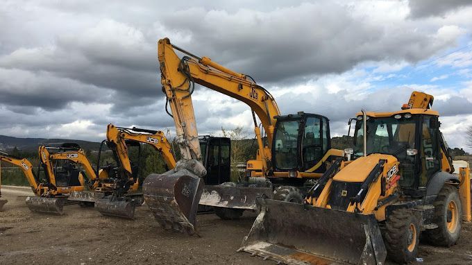 Véhicules de l'entreprise de terrassement