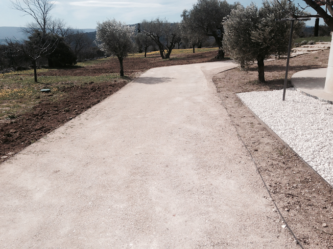 Création d'une allée