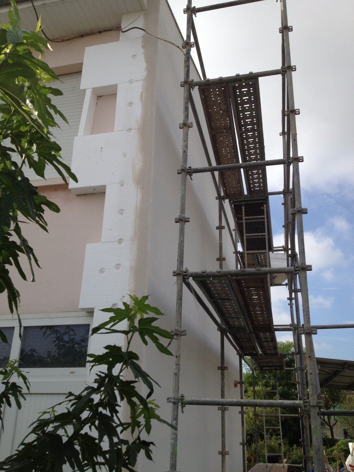 travaux isolation angle