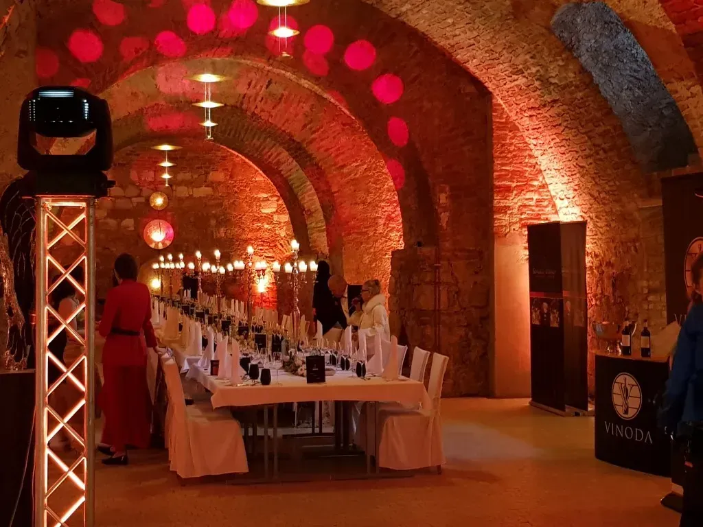 Veranstaltung im Gewölbe von Schloss Erbach
