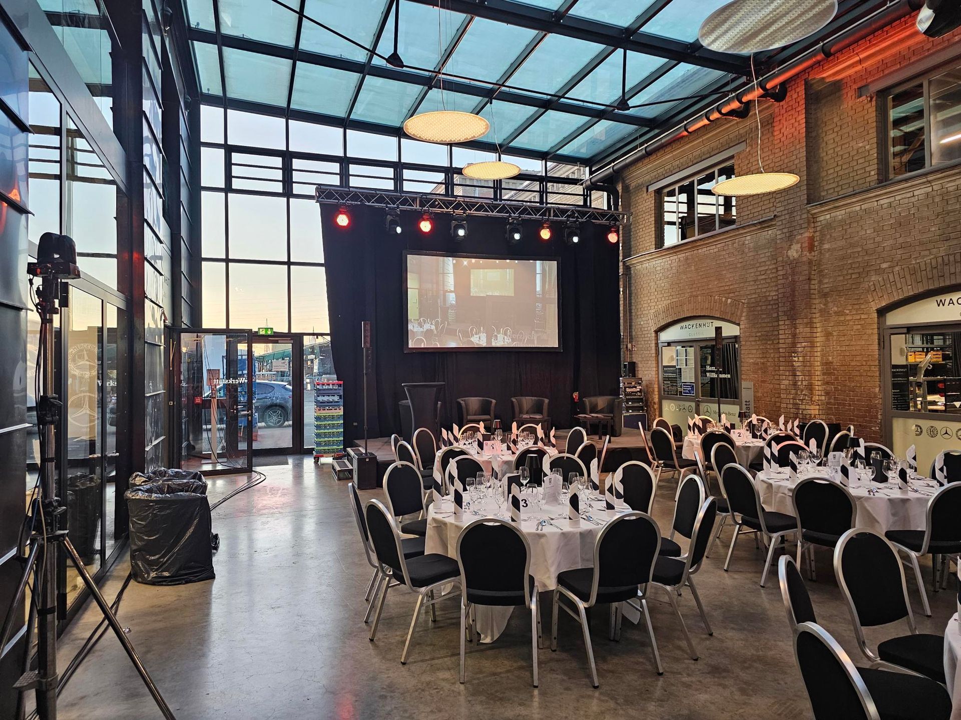 SSV Ulm Jahresauftaktveranstaltung in der Oldtimer Fabrik Classic in Neu-Ulm
