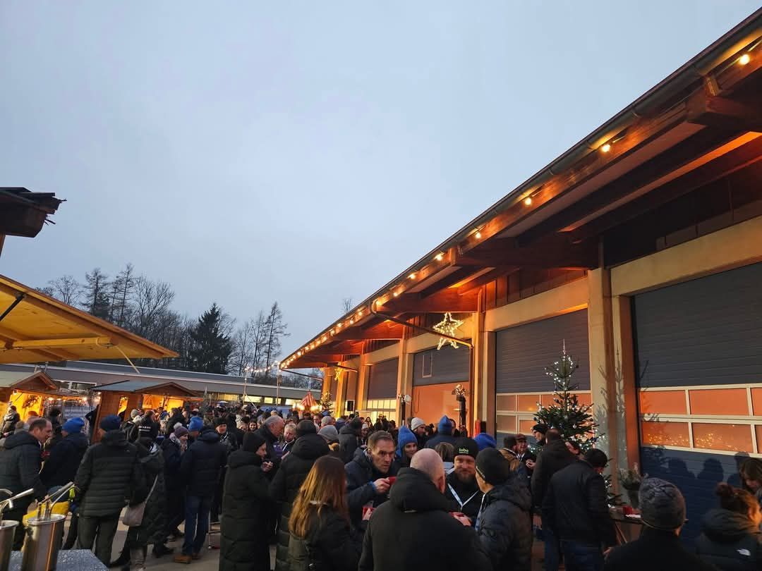 SWU Weihnachtsbaumaktion am Kraftwerk Wiblingen