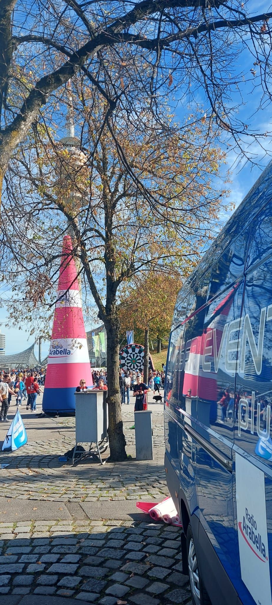 Veranstaltung in einer Innenstadt