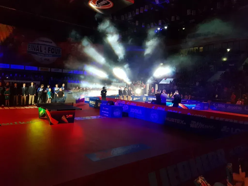 Aufbau der Veranstaltung der 1. Tischtennis Bundesliga und Pokalfinale mit Livestream