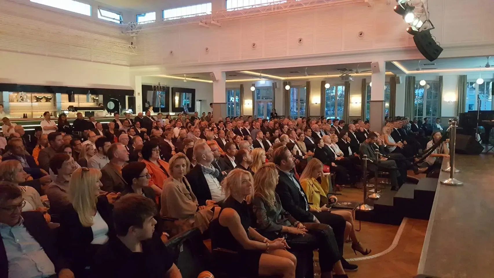 Saal für Veranstaltungen des Wiley Clubs in Neu-Ulm