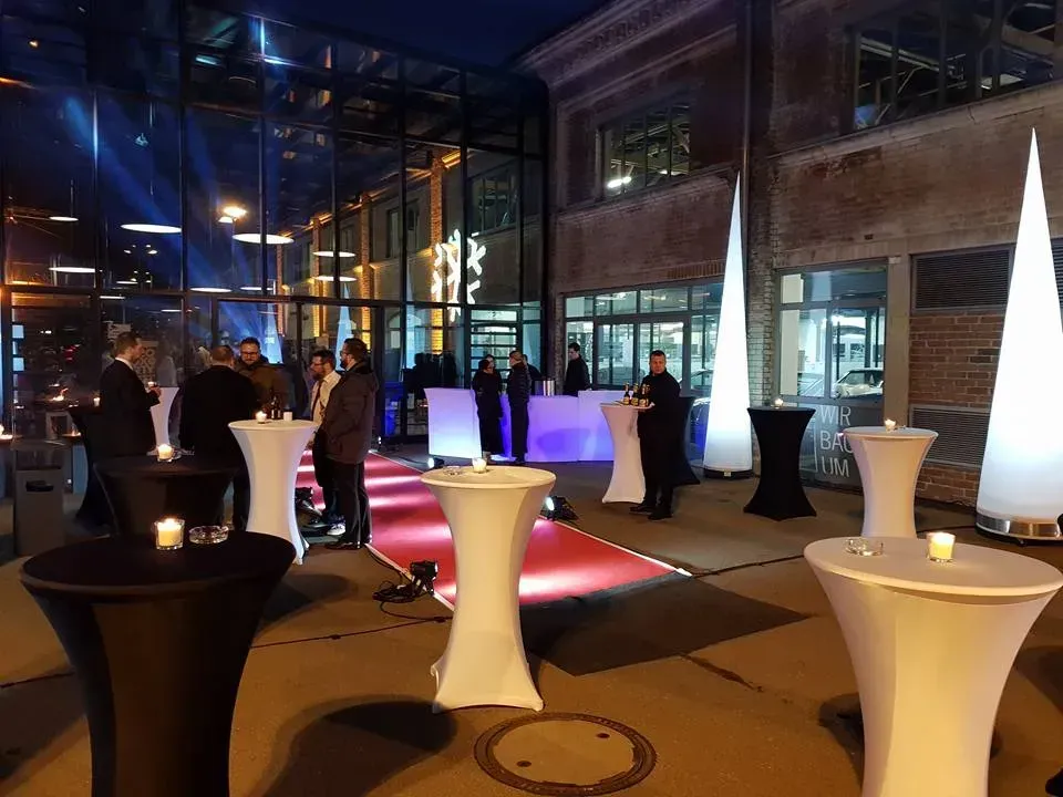 Eingangsbereich der Oldtimerfabrik Classic in Neu-Ulm