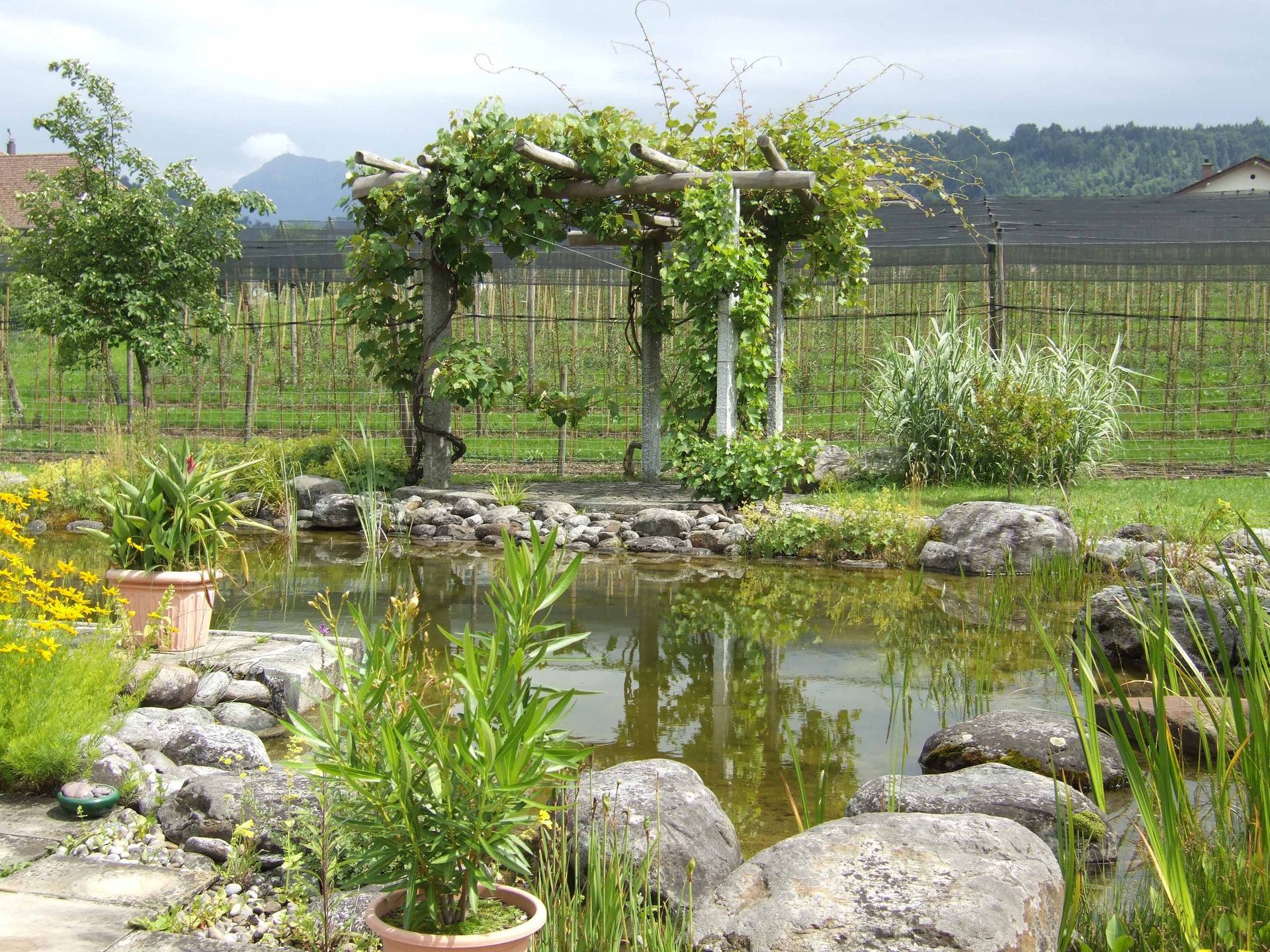 Fischer Gartenbau GmbH Perlen