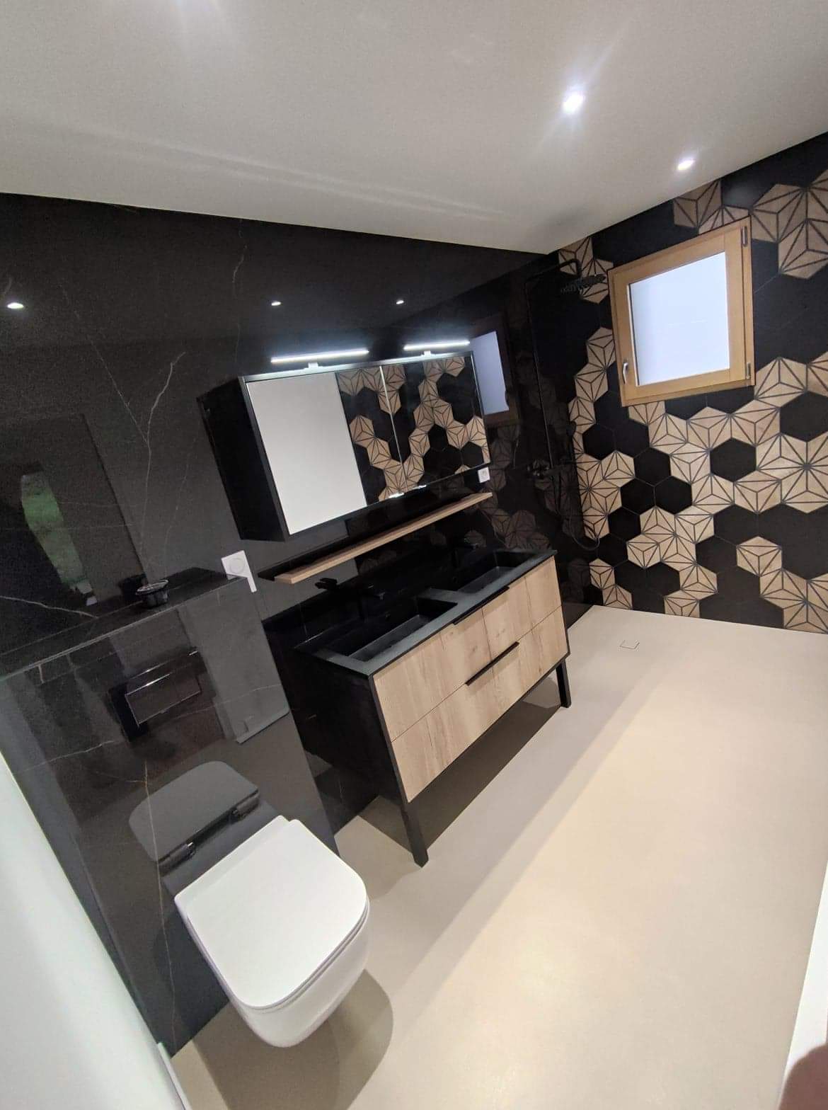 Salle de bains neuve