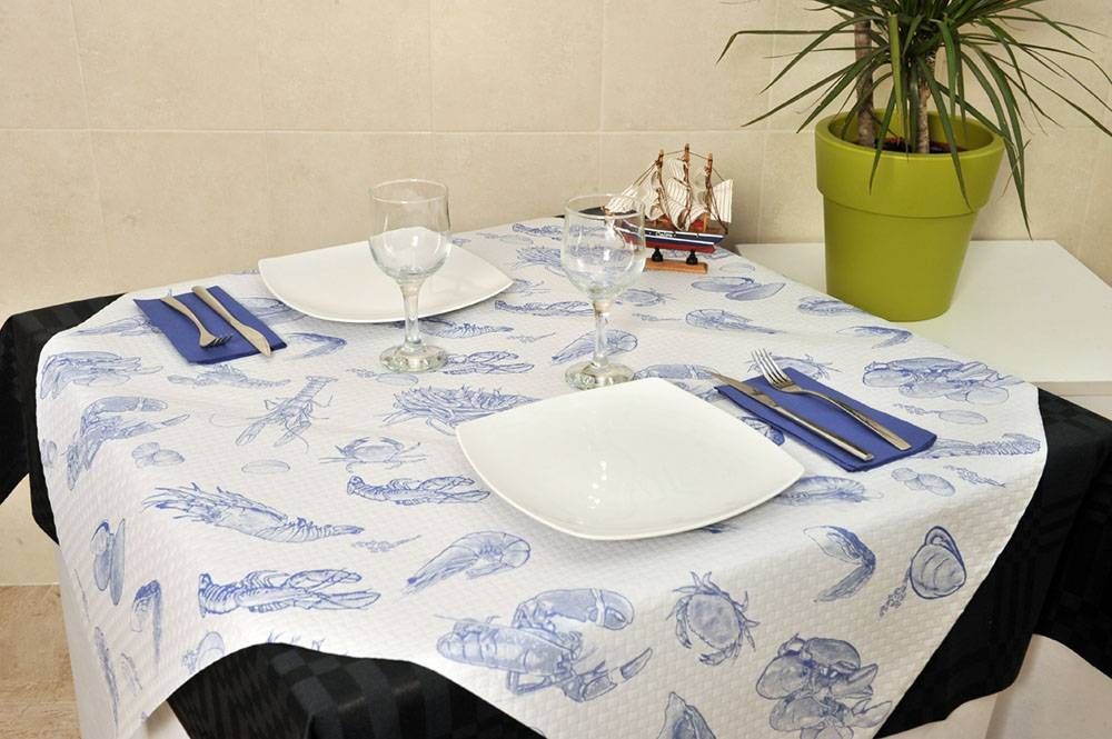 MANTEL PAPEL 100 CM. X 100 CM. DECORADOS