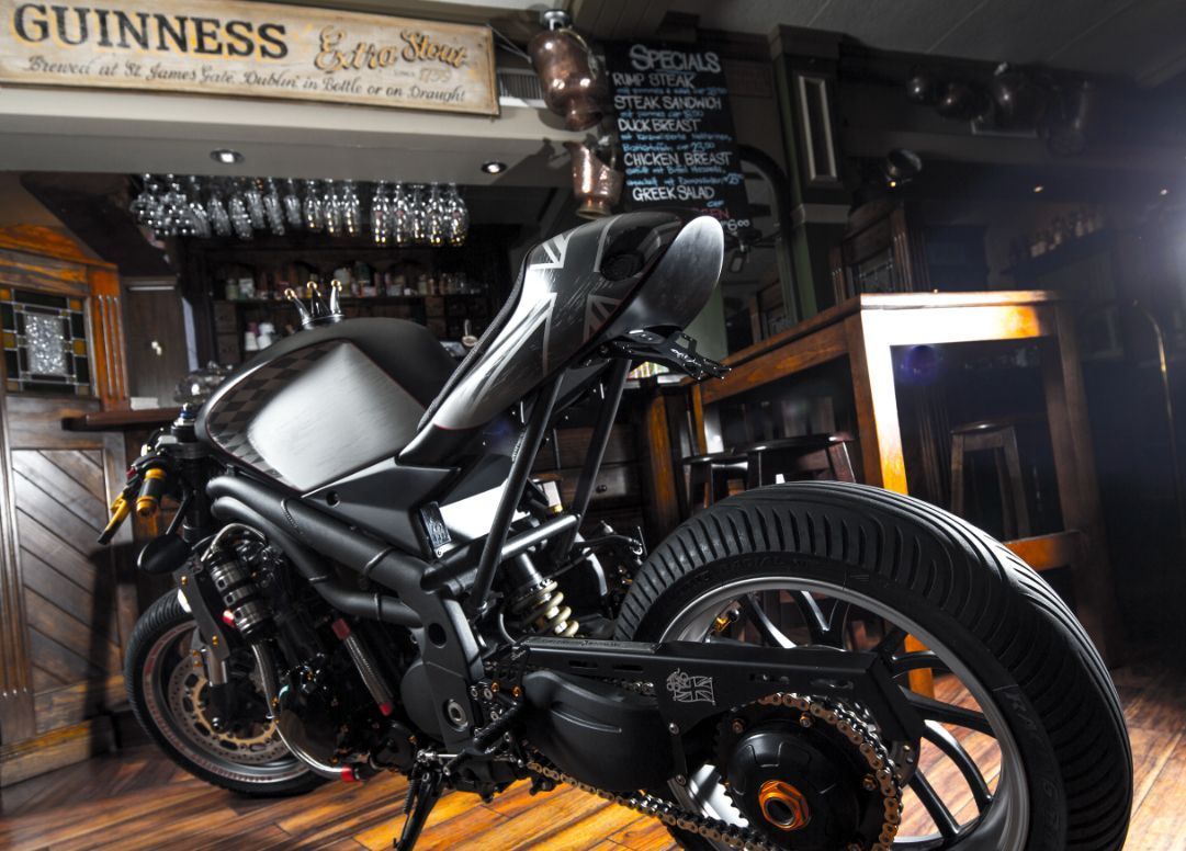 Triumph - Streetfighters Switzerland GmbH - Interlaken