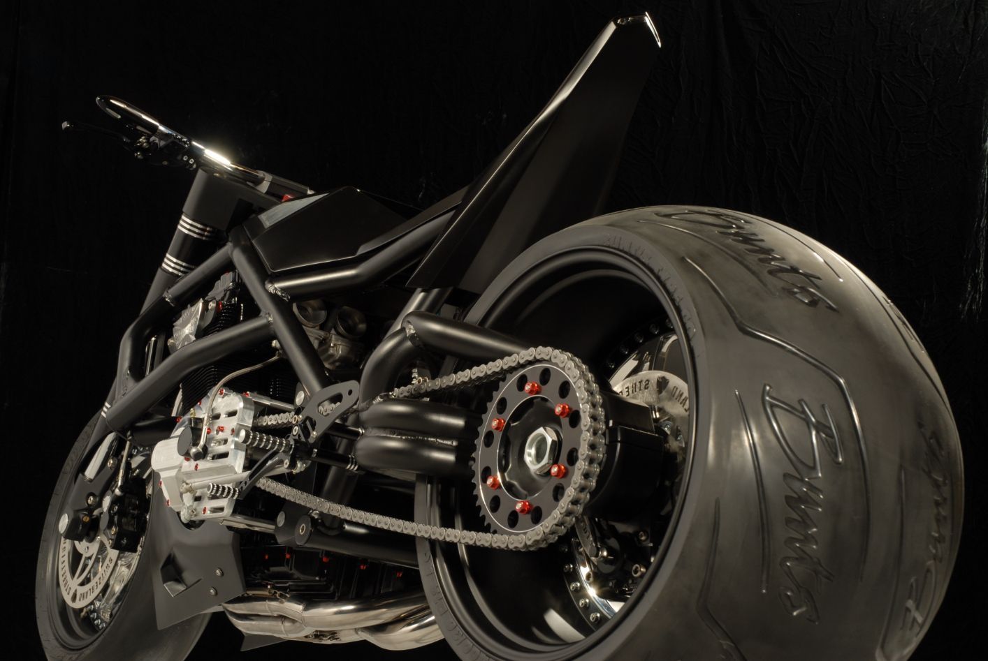 Concept Bike TEN - Streetfighters Switzerland GmbH - Interlaken