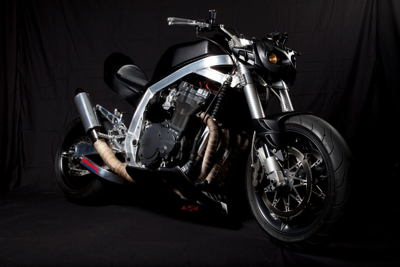 suzuki - Streetfighters Switzerland GmbH - Interlaken