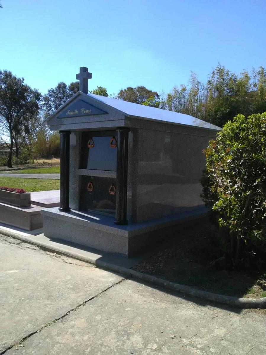 Monuments funéraires et columbariums