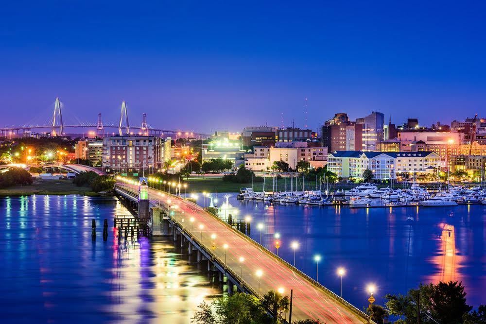 Choosing the Right Stay for Your Date Night
