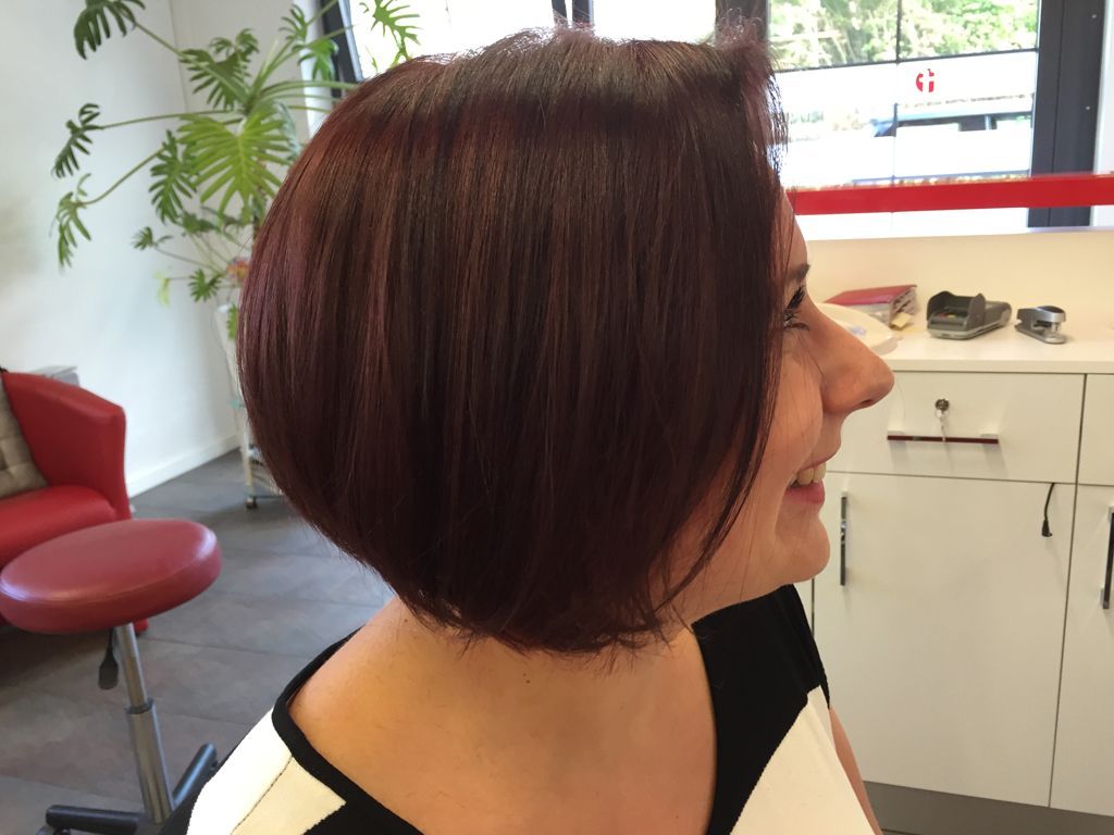 Coiffeur FF & Kosmetik IL - Coiffeursalon und Kosmetiksalon in Fällanden