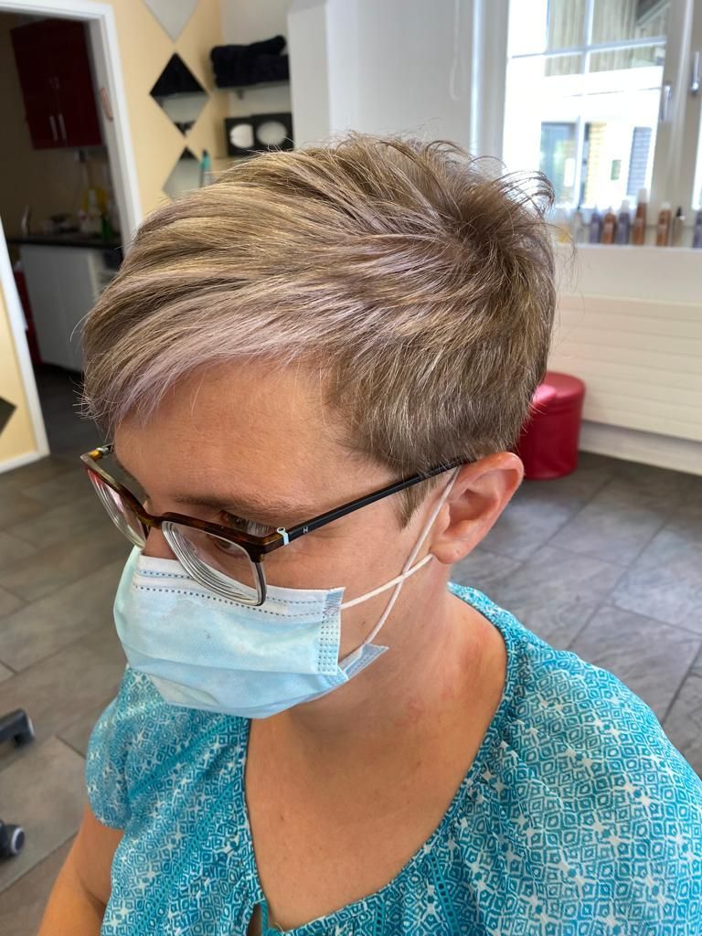 Keratin-/Streckenbehandlung