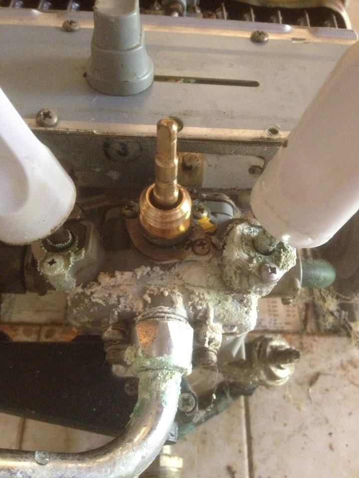 Intervention pour problème de calcaire sur chauffe-eau