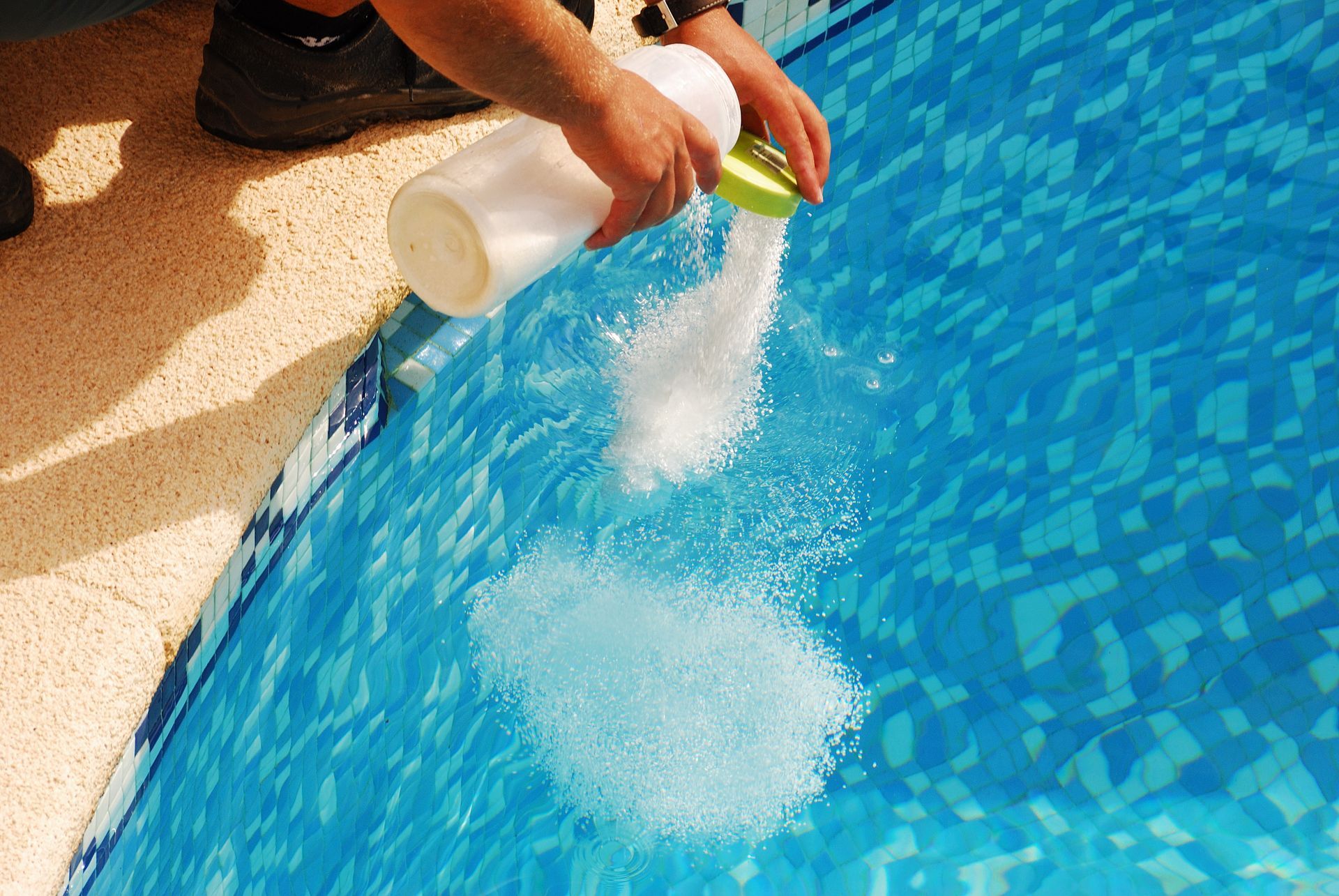 Photo de travaux de traitement de piscine