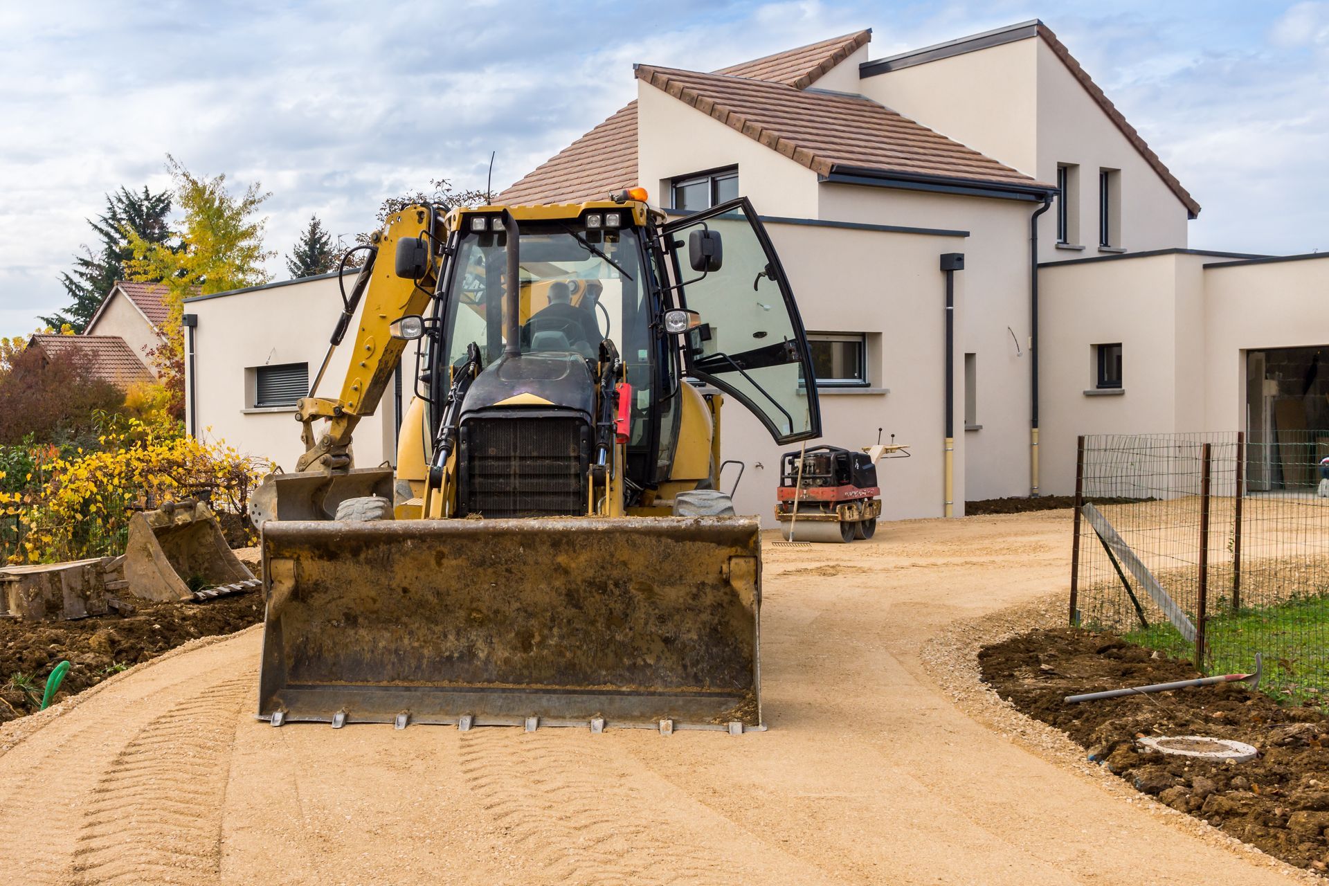 Photo de travaux de terrassement pour un chemin d'accès