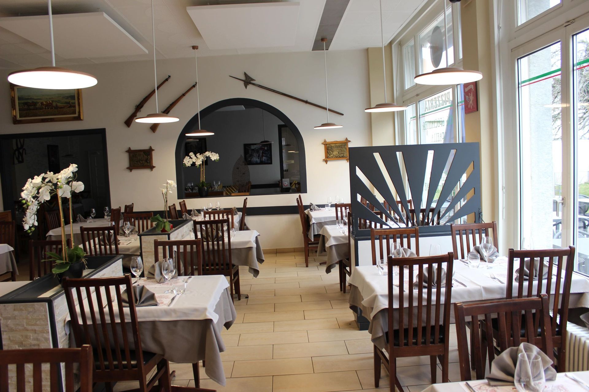 Café restaurant du Stand de Tir le restaurant en images