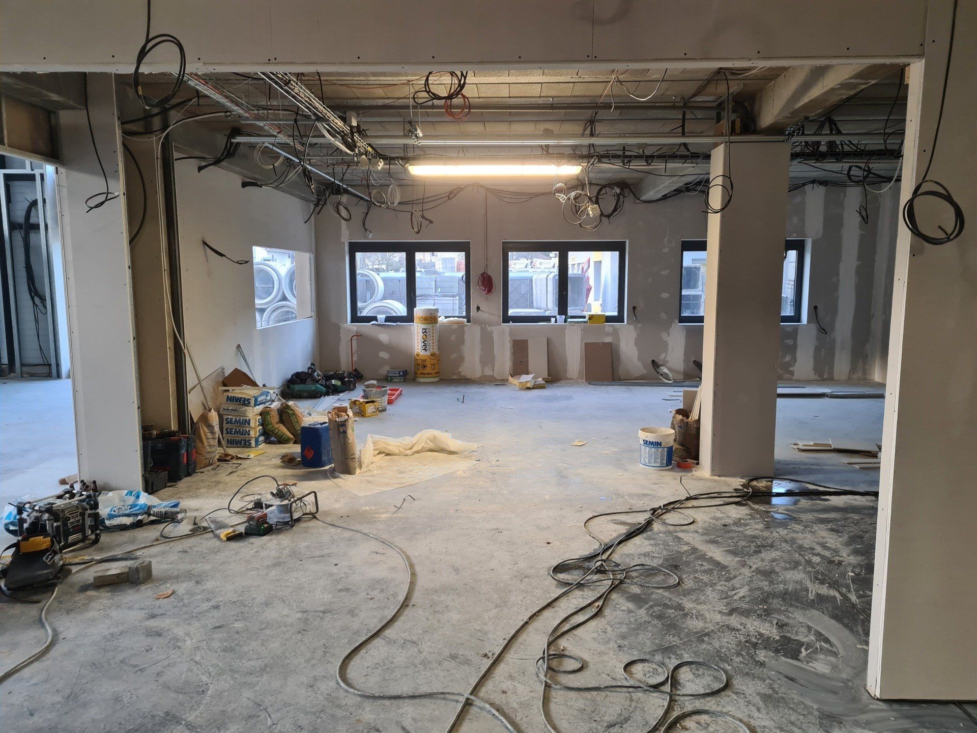 Travaux bâtiment industriel