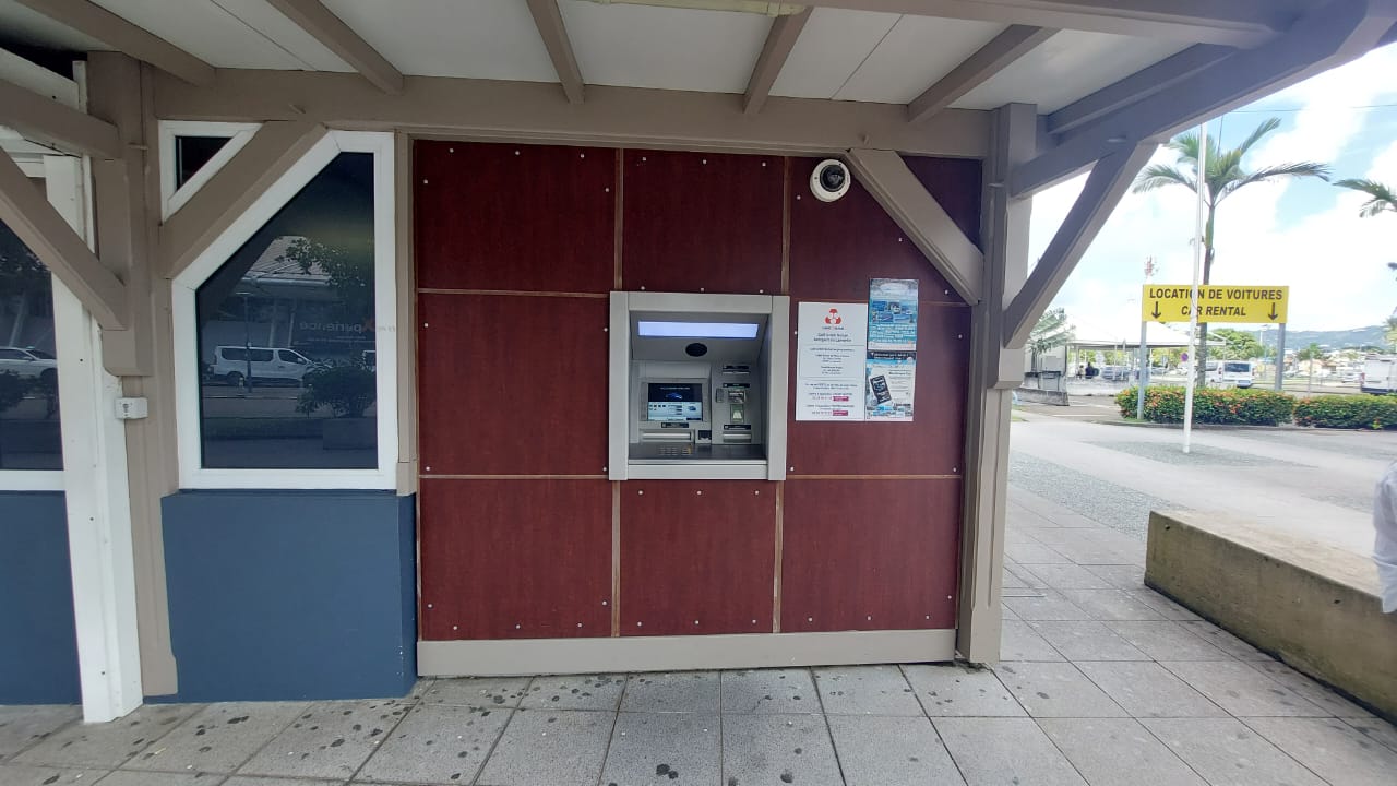 Enseigne pour un distributeur