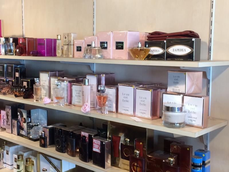 Parfums femmes chez Roxane Institut Parfumerie à Audierne