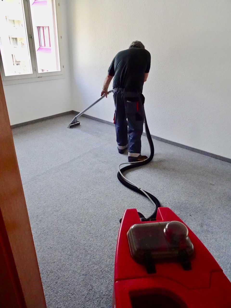 Bodenreinigung 5 - Boder & Co. Maler- und Reinigungsinstitut Gonzen