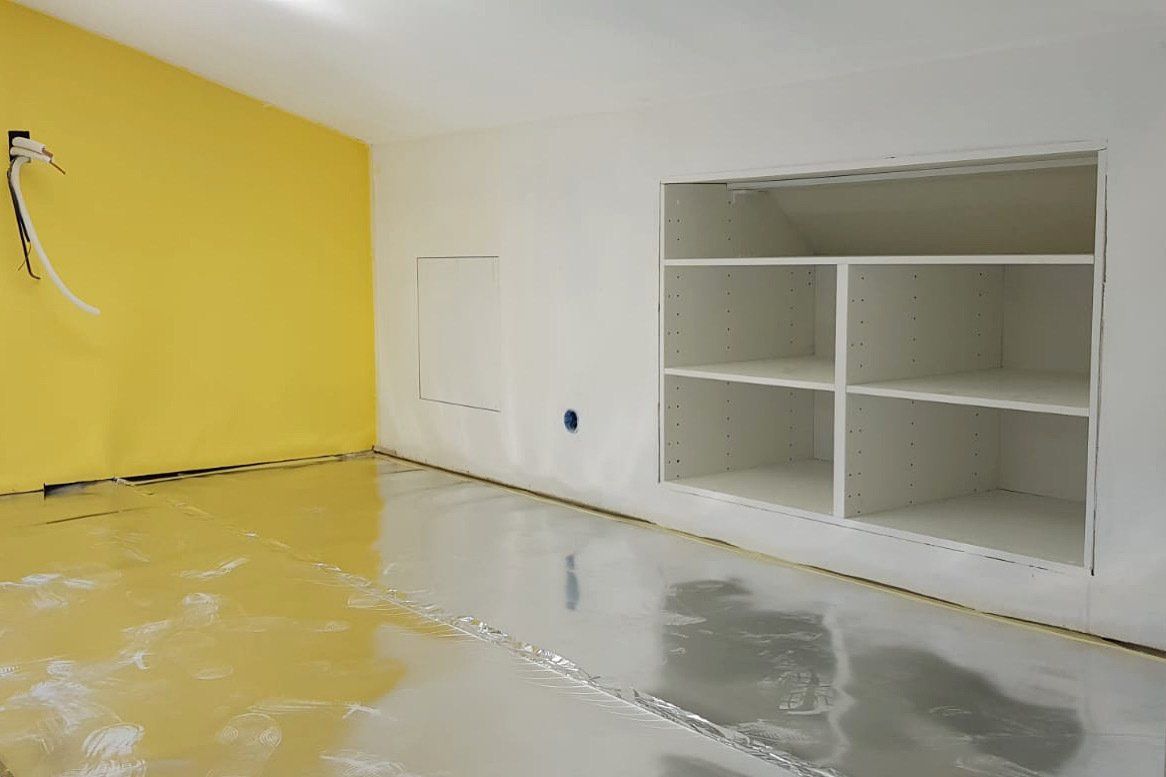 Travaux Parquet Bens Déco Chantier ?   #Travaux #Rénovation #Transformation #Générale #Appartement #Antibes #Séjour #Salon #Cuisine #Salledebain #Chambres #Carrelage #Sol #Mur #Fauxplafond #Électricité #Luminaires #Plomberie #Création #Inspiration #Homestager #Interiordesign #Décoration #Conception #Coordination #Design #pure #white #light #FrenchRiviera #Cotedazur #BensDéco #Alpesmaritimes
Entreprise Bens Déco, Rénovation Générale
Maisons & Appartements & Commerces Antibes, Alpes Maritimes.
Béton Ciré 