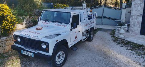 Camion d'assainissement