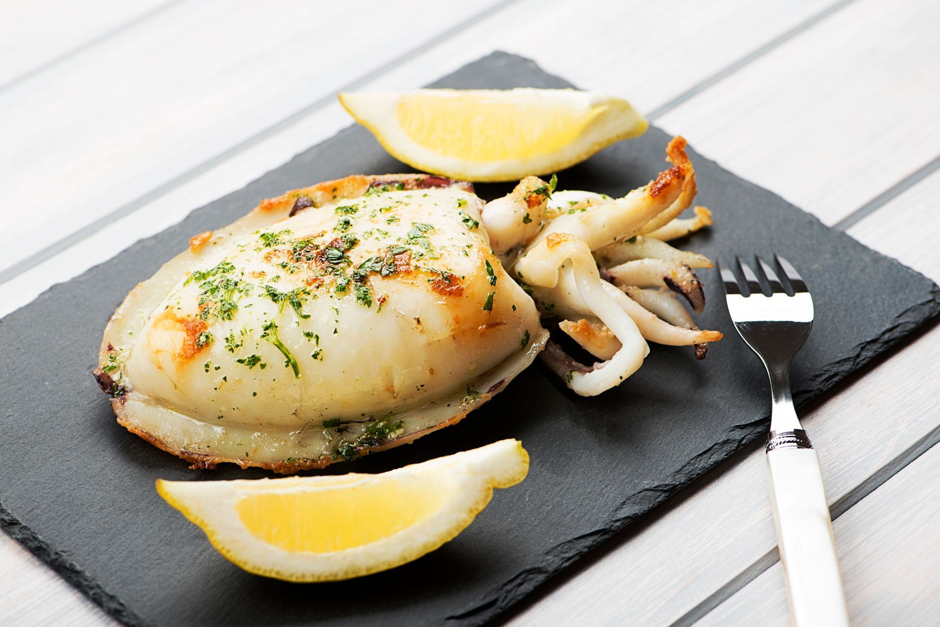 Plat d'encornets farcis