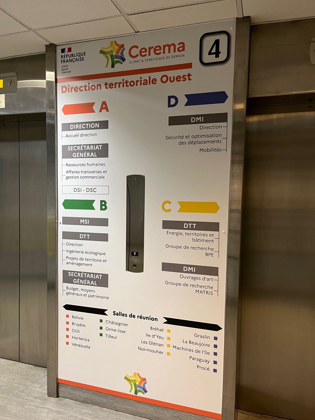 décoration de bureau Cerema