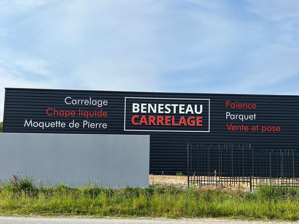 Enseigne Benesteau Carrelage